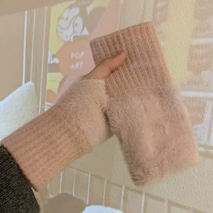 THE COZY FLEECE GLOVES